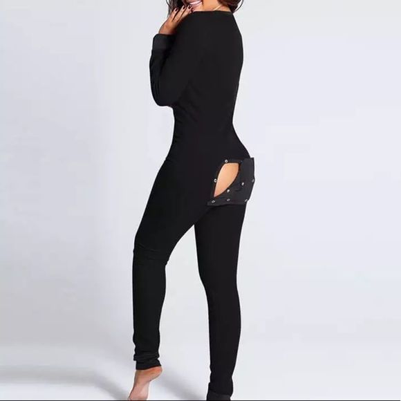 “Black” Adult Onesie W/Butt Flap - Picture 1 of 4